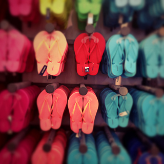 flipflops at a tucson mall (iphone)