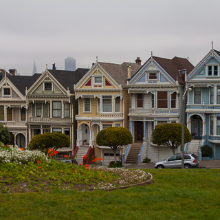 Victorian houses aka The painted ladies on Alamo Square, San Francisco