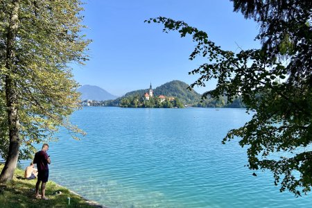 Het meer van Bled met z&#039;n kerkje op een eiland