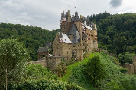 Burg Eltz, een van de mooiste kastelen van Duitsland