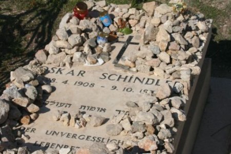 Het graf van Oskar Schindler, de verzetsheld