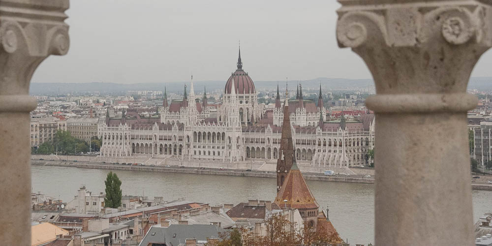 Castle Hill met uitzicht op het parlement gebouw