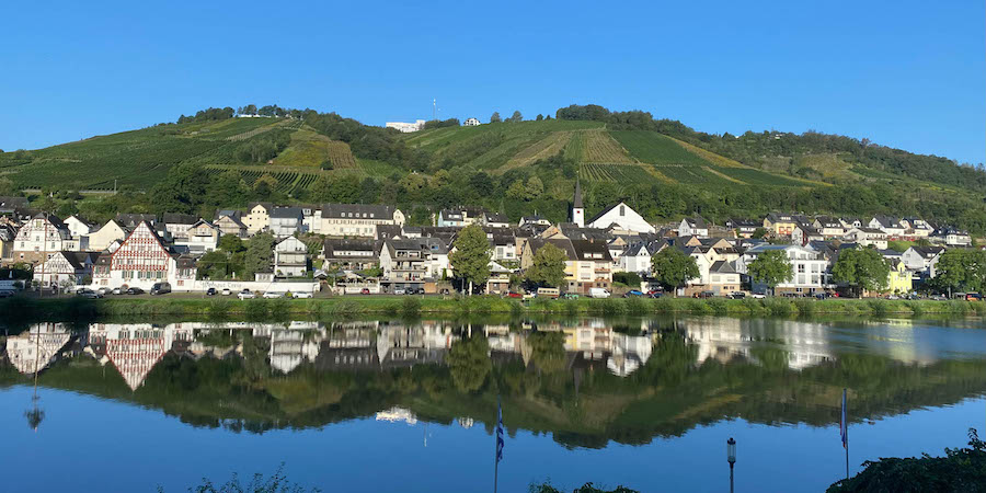 Een mooie ochtend in Zell am Mosel