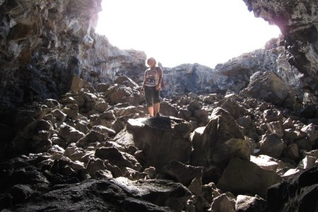 Syl in een lava tunnel