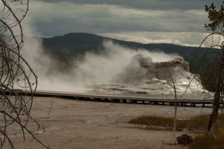 Stomende geyser