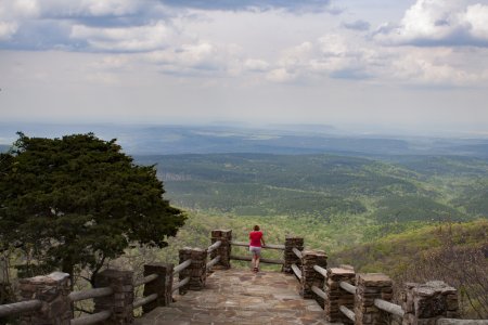 Uitkijk vanaf de hoogste berg van Arkansas, Mt. Magazine