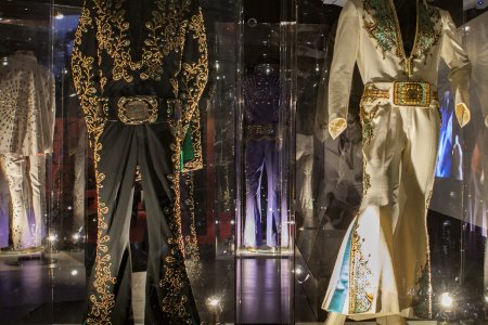 Een van de mooie pakjes van Elvis