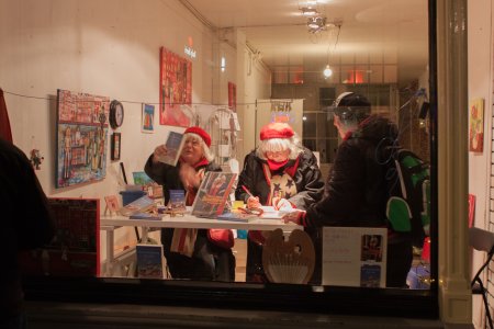 Ouwe hoeren,de bekendste dames van de rosse buurt