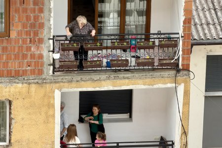 Mensen doen hun ding in Prizren