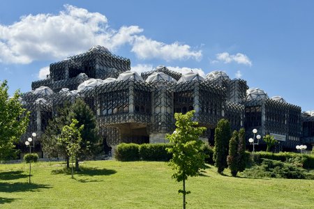 De nationale bibliotheek van Kosovo in Pristina