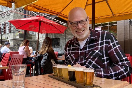 Lekker biertjes proeven bij Archibald tijdens de lunch