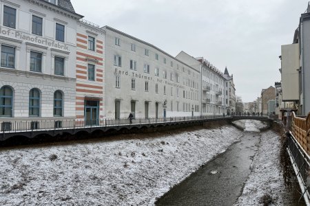 Riviertje de Triebisch stroomt bij Meissen de Elbe in