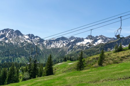 Zelfs een skigebied kan mooi zijn in de Alpen