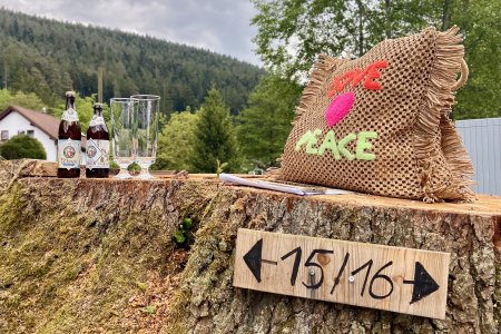 Gratis lokale biertjes bij aankomst op de camping