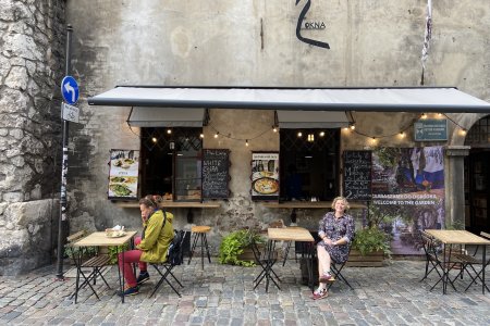 Een van de gezellige en vooral oude restaurantjes