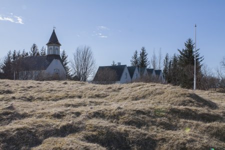 Hier kwam men vroeger vanuit heel IJsland samen om recht te spreken