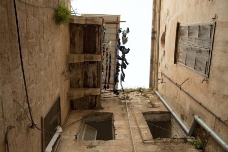 De was hangt te drogen in Nazareth