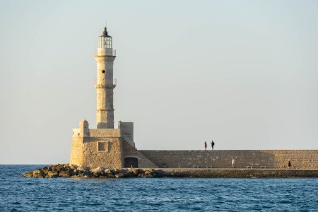 De vuurtoren van Chania in de Venetiaanse haven