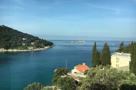 Dubrovnik, Hotel Kompas