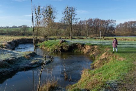 De Geul meandert prachtig door het landschap