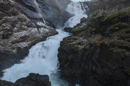 De Kardal waterval bij Kjosfossen