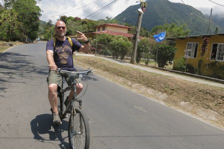 Pat op de fiets in El Valle