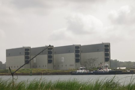 De deuren voor de nieuwe Gatun sluizen