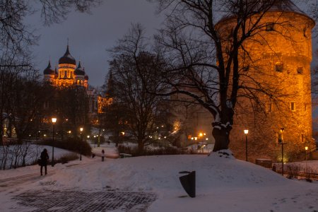 De Alexander Nevsky Kathedraal en Kiek in de Kök