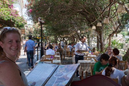 Heerlijk schaduwrijk restaurant in Kos