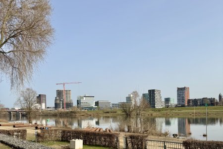 De 'skyline' van Venlo gezien vanuit Blerick