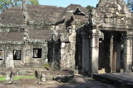 Een kleine tempel, 1 van de vele