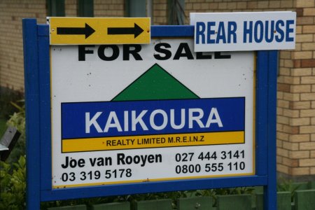 Hee, van Rooyen ook hier, New Zealand